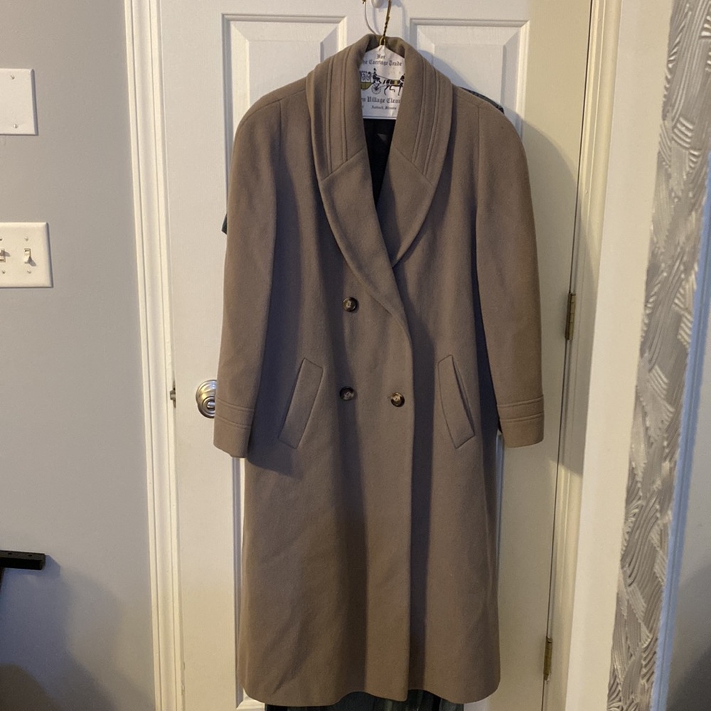 Vintage trench double breasted wool coat in dry cleaned & good condition - Picture 2 of 8